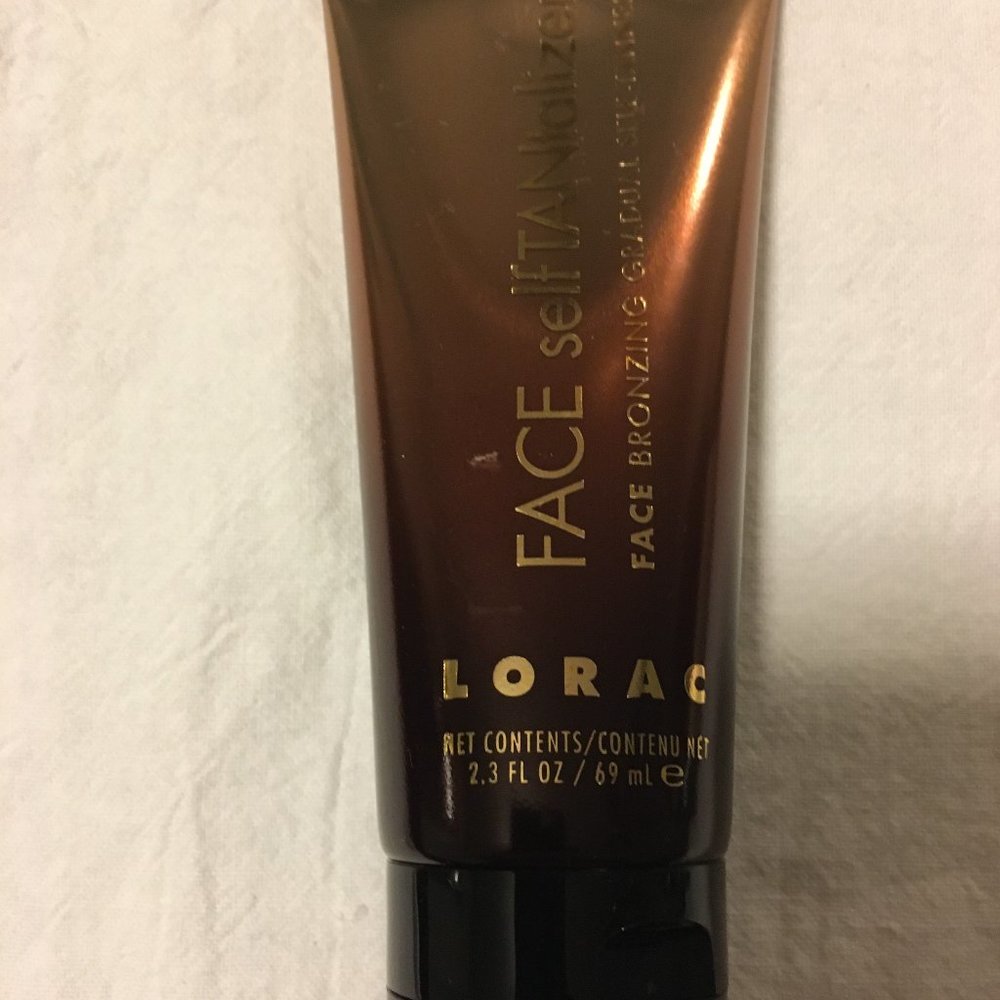 LORAC FACE SELFTANTALIZER